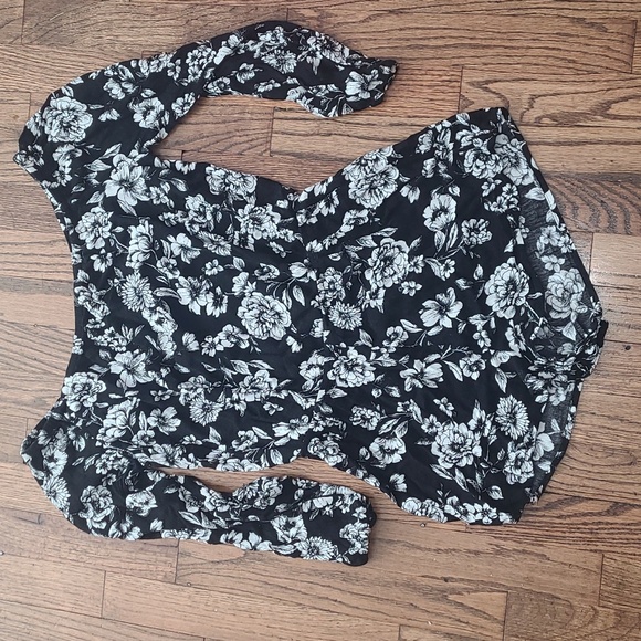 Forever 21 Tops - Floral Black and White Romper